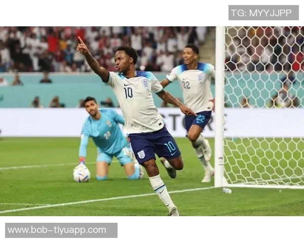 斯特林家遭遇入室抢劫罪犯竟未带走任何贵重物品引发惊讶