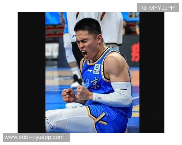 陈盈骏称赞赵睿优秀期待两人默契提升共同进步