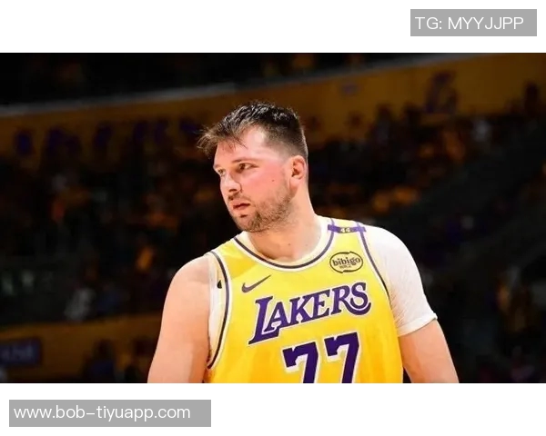 美女球迷深情告白东契奇：下辈子一定要嫁给你就这样约定终身爱情